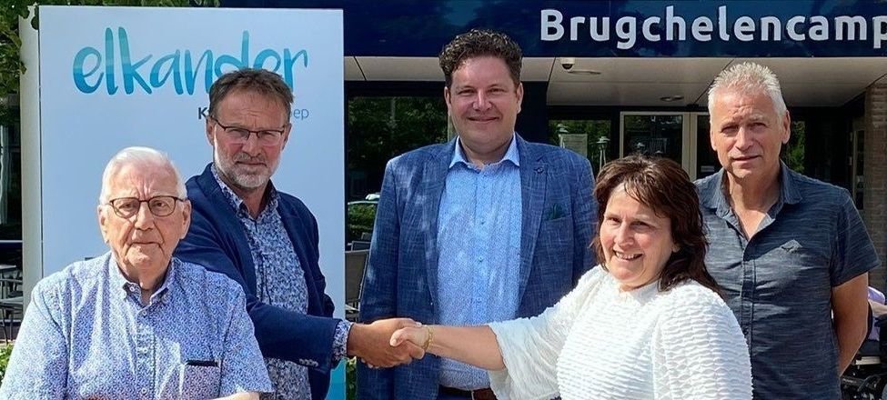 Bewoners Brugchelencamp houden eigen kabelkrant